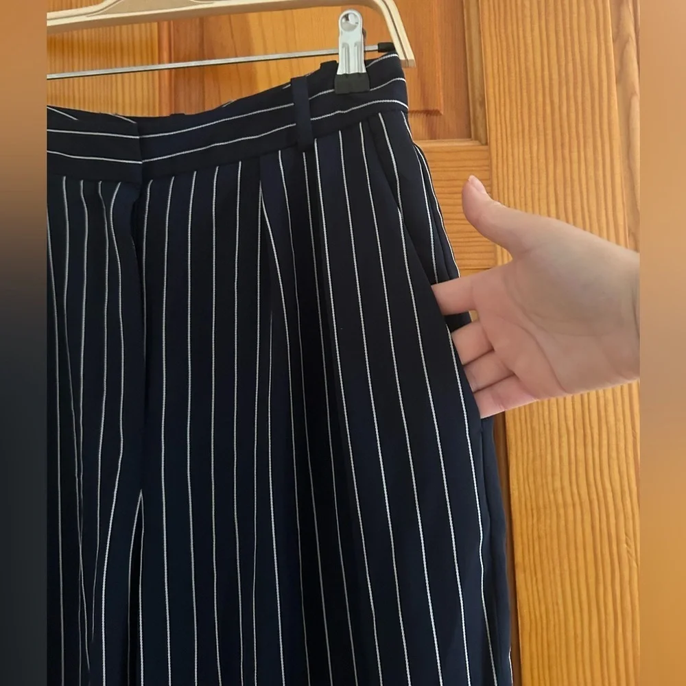 Babaton Modesto Dark Blue Pinstripe High Waisted Cropped Pants - Picture 4 of 7